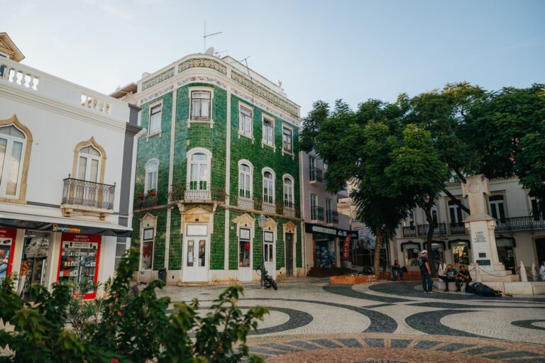 Round trip Portugal Lagos