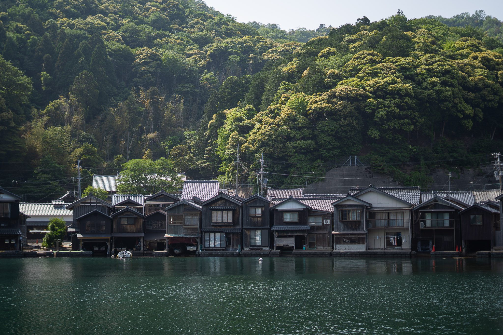 roadtrip door Japan – reizen in Japan – Japans landschap – natuur in Japan – cultuur in Japan – traditionele Japanse architectuur – Japanse tempel – streetfood in Japan – Japanse bergen – reizen met de auto in Japan – lokale ervaringen Japan – authentiek Japan – verborgen plekken Japan – Japanse stad – landelijke Japan – Japan in de herfst – Japan in de lente – avontuurlijke reis Japan – uitzicht in Japan – Japan Nomads reis