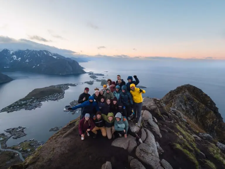 Photo d'un groupe dans les iles Lofoten