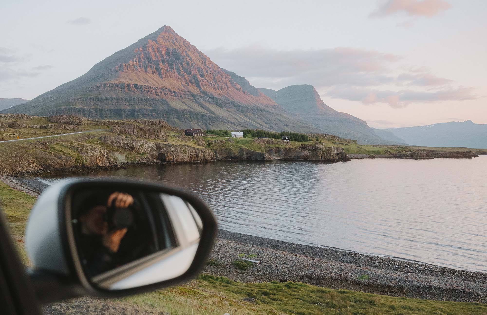 retroviseur, road trip en Islande, paysage magnifique sur le Ring Road