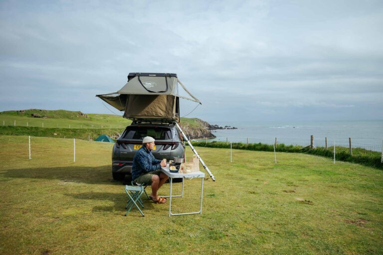 Road trip Scotland rooftop tent