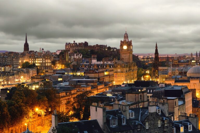 Edinburgh - Panorama - Must-Do Activities