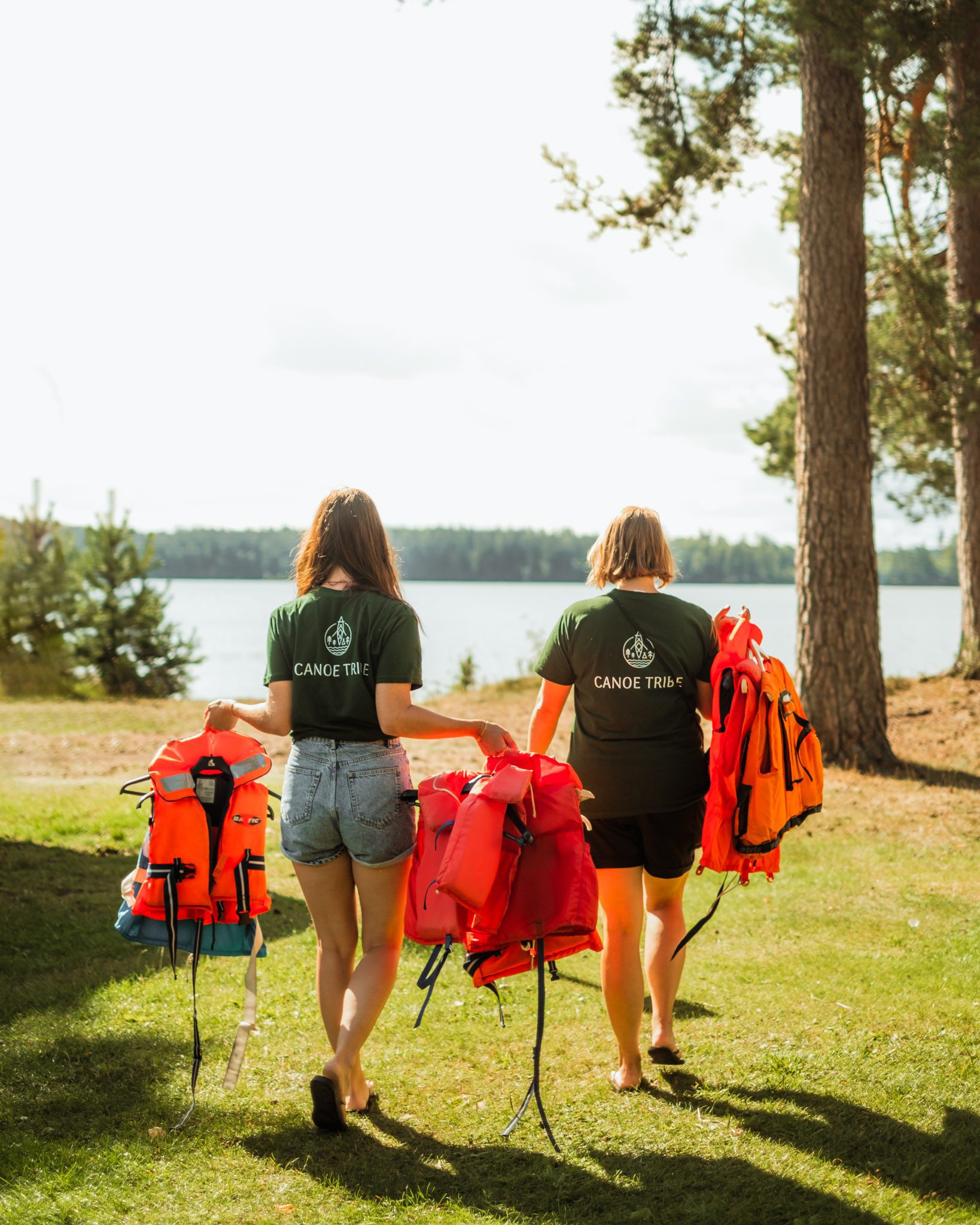 vakantie zweden - met kinderen op reis - kanotocht Zweden- reizen met kinderen