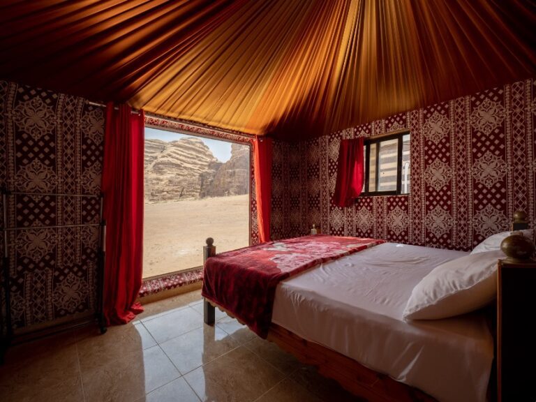 Bedroom in the desert
