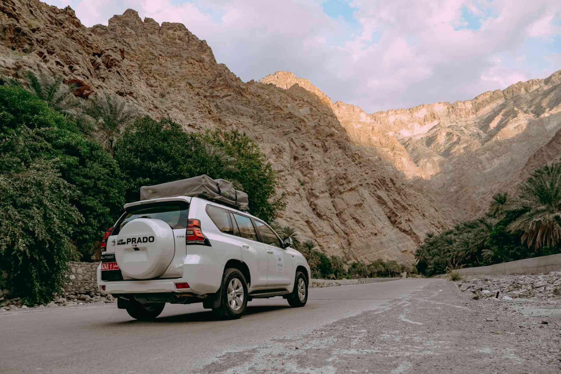 4x4 dans les montagnes à oman