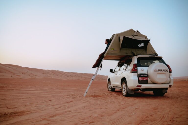 4x4 and rooftop tent in the desert in Oman