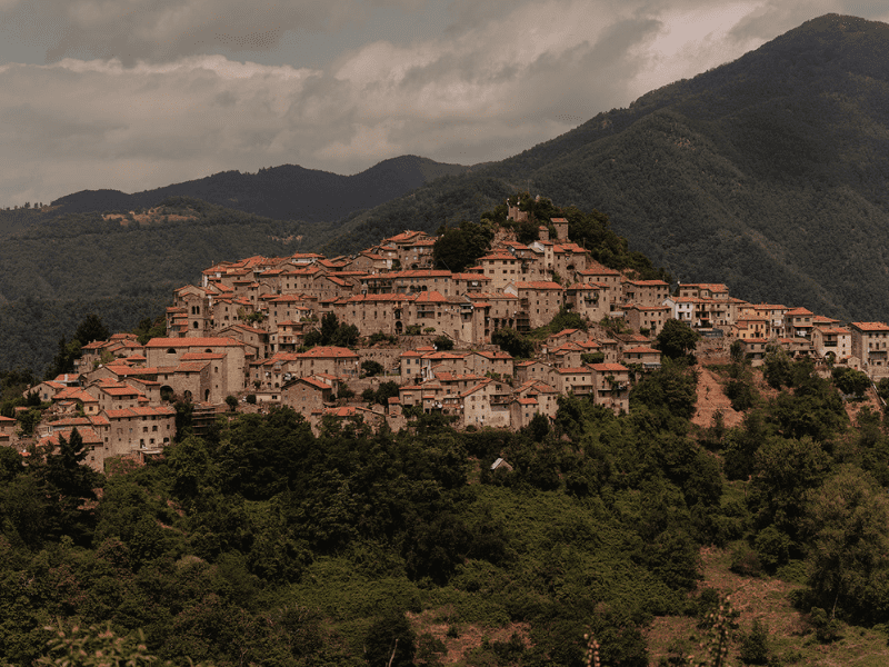 vue de la ville de Toscane
