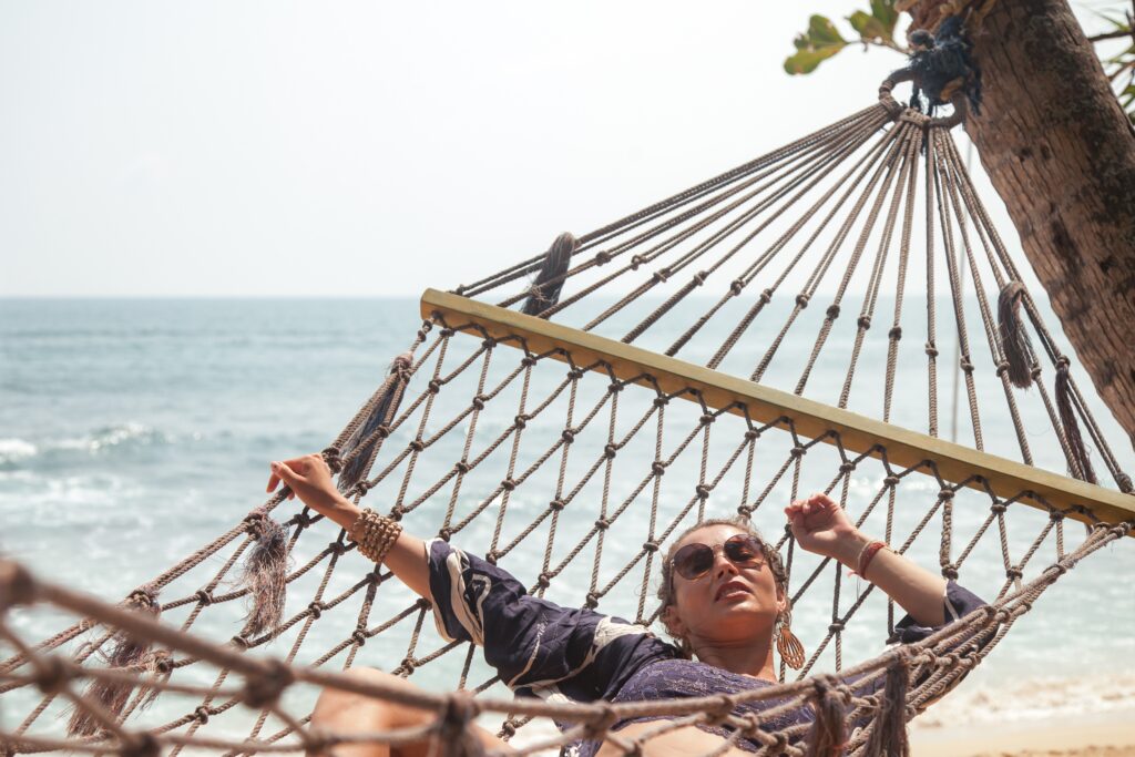 hangnet, chillen sri lanka