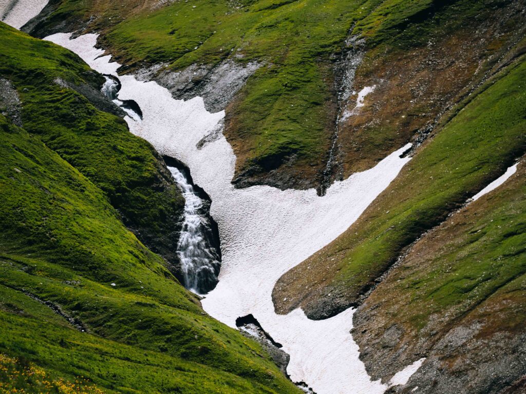 Mont Blanc Round Trip Hike