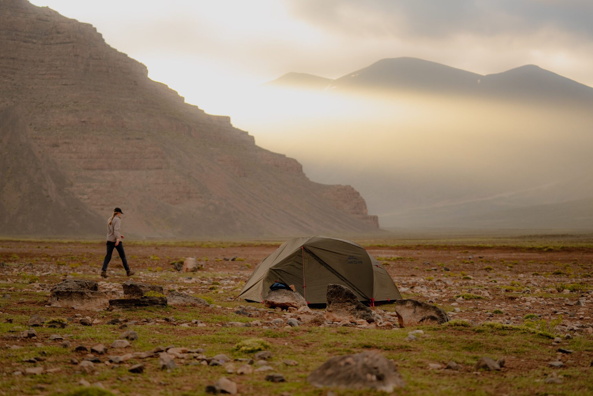Un paysage dans l'atlas lors d'une randonnée au maroc
