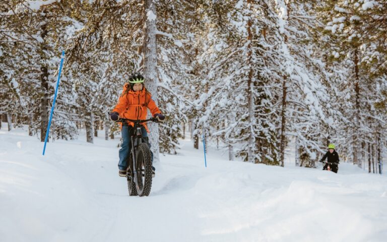 Fatbiking en Laponie