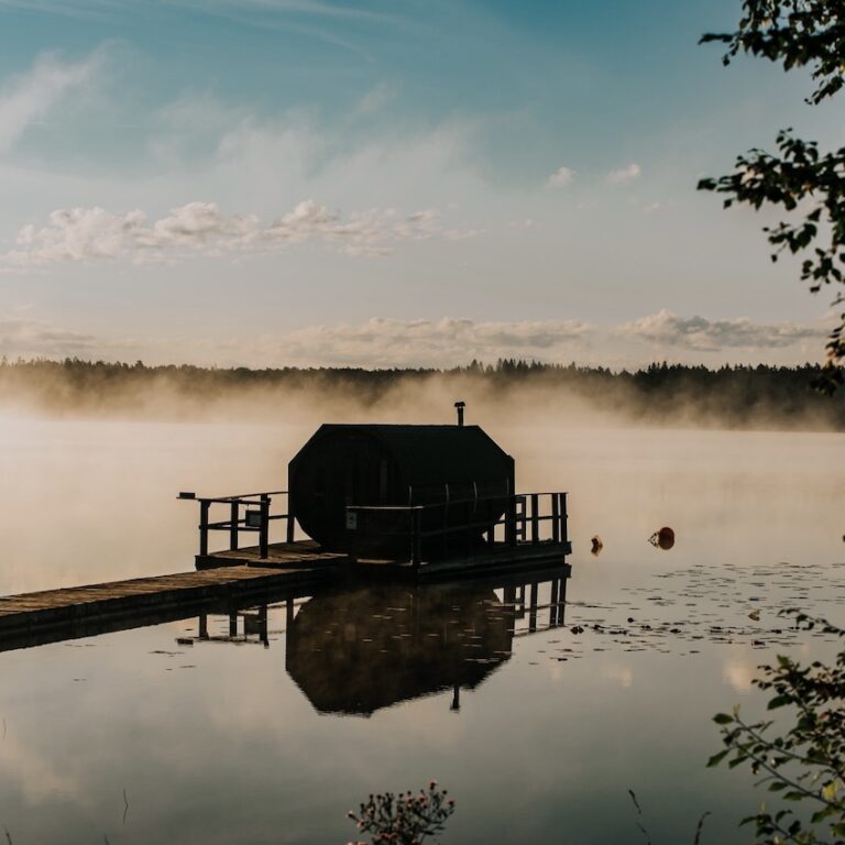 Sauna on the lake Nordic Woods glamping