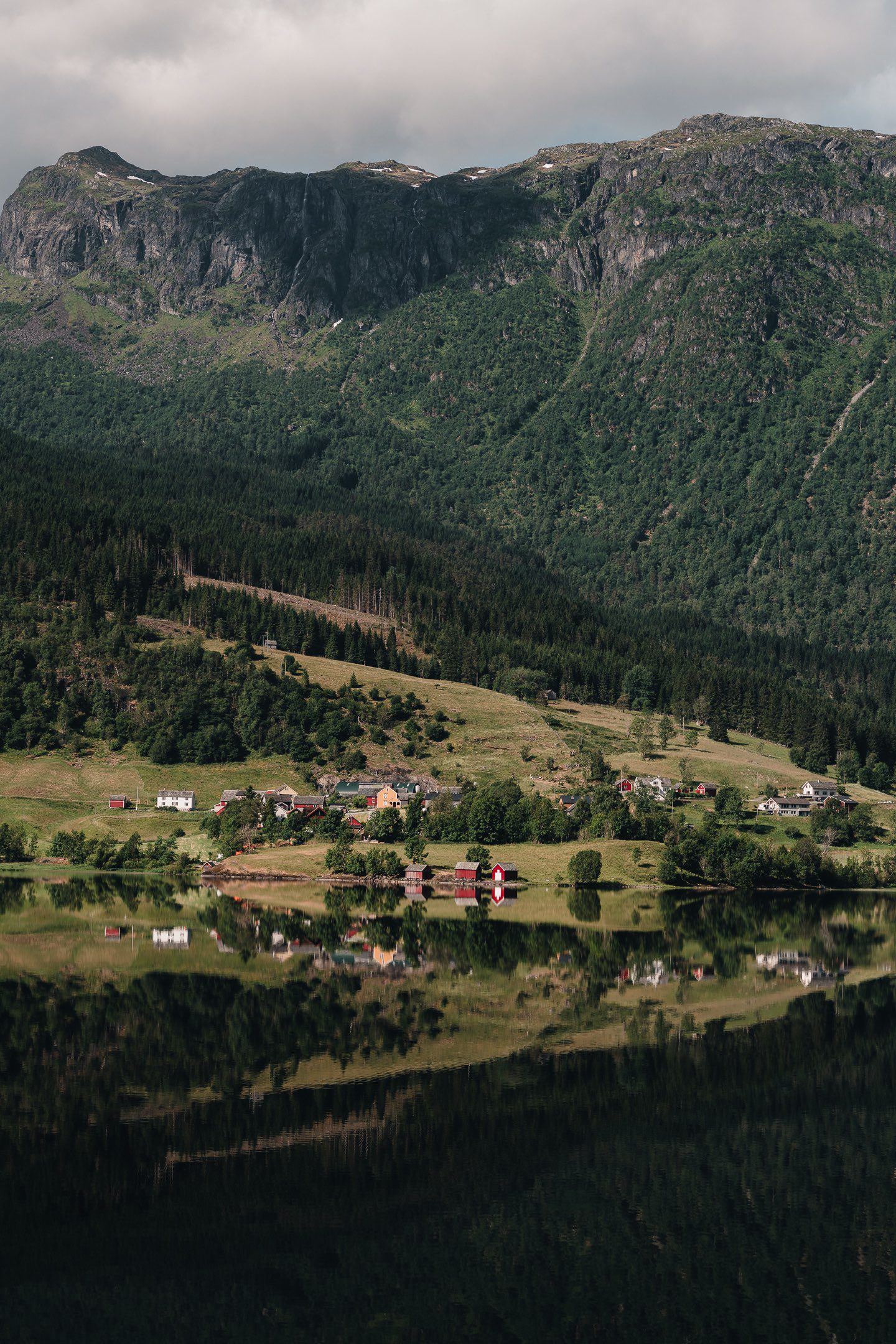 Ontdek de mooiste fjorden van Noorwegen! Activiteiten, must-sees en tips van experts: alles wat je moet weten voor je gaat kajakken in Noorwegen!