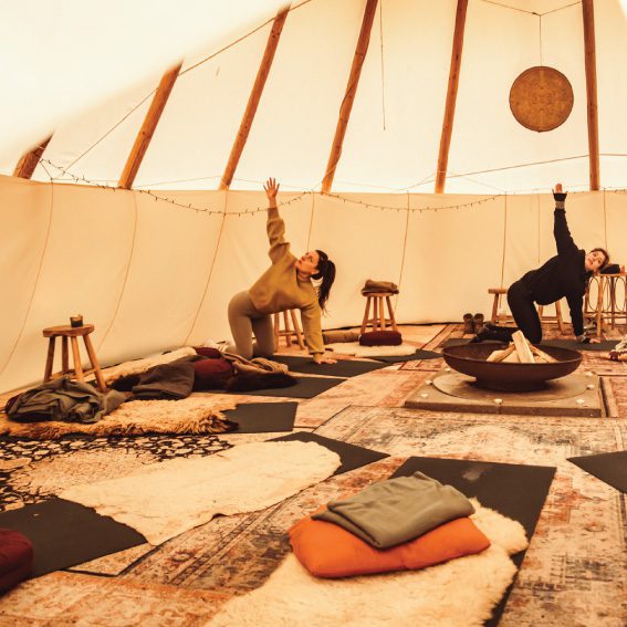Yoga in een yurt