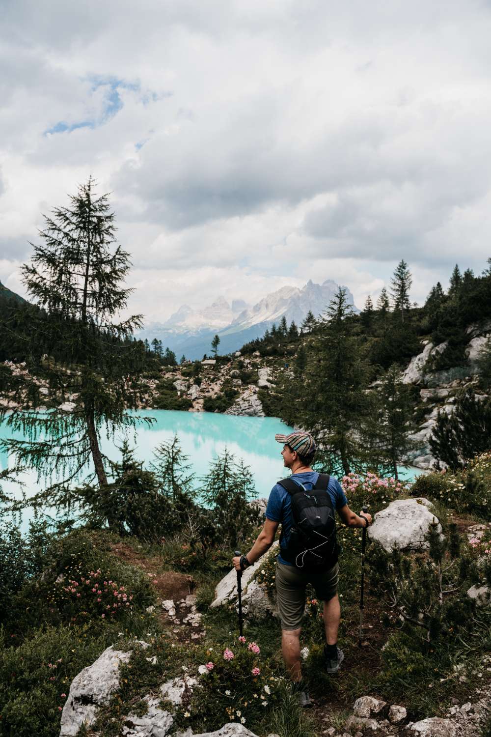 Lago di Sorapis hiking Dolomites Hiking Dolomites Walking Dolomites