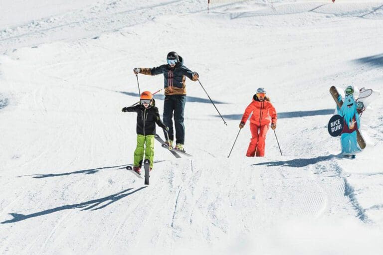 Reizen met gezin Beste kindvriendelijke skigebieden