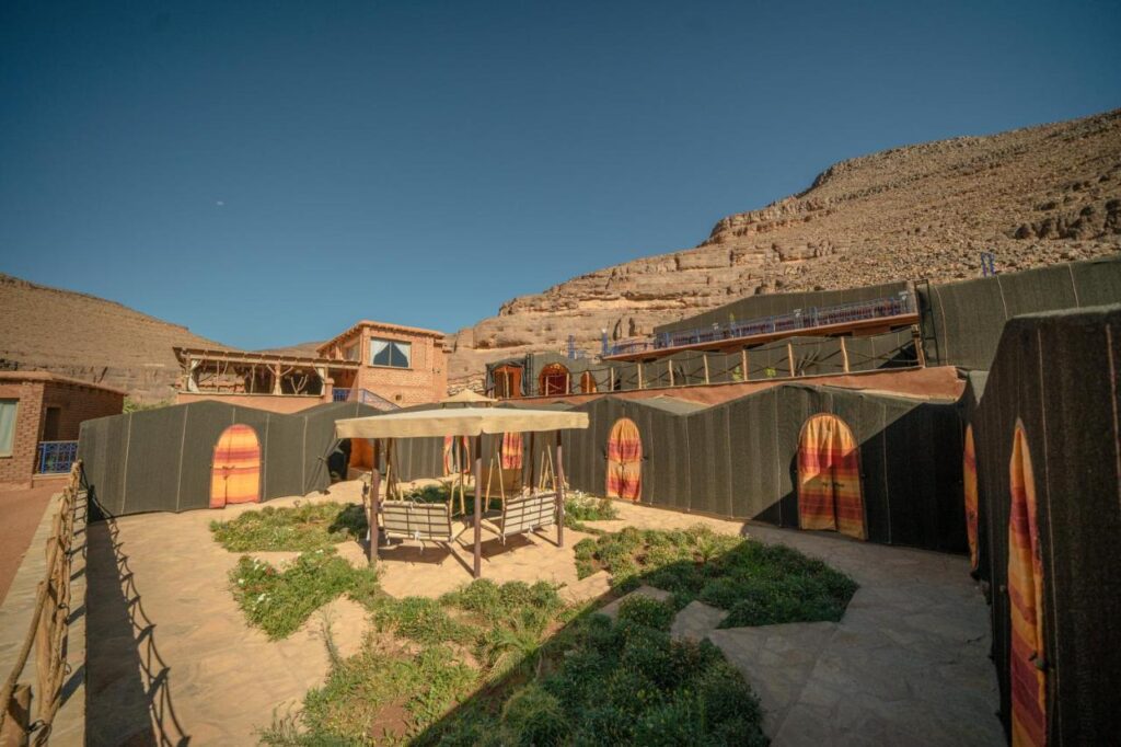 Hotel dans les montagnes de l'atlas